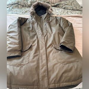 Columbia Brown Winter Coat with Fur Hood